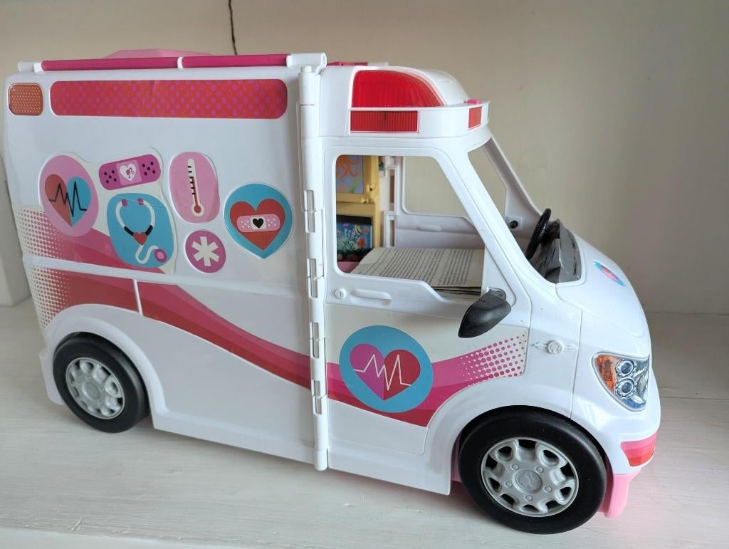 Barbie ambulance, Ophalen of Verzenden, Gebruikt