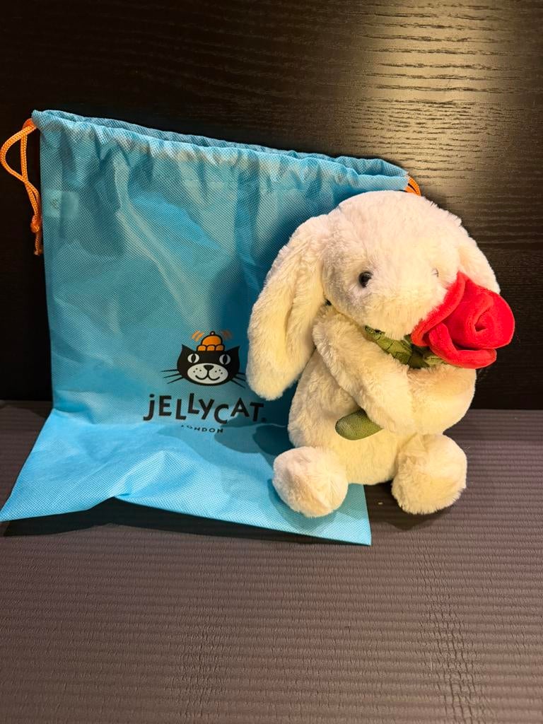 Jellycat Cream bunny with rose, Envoi, Neuf, Ours