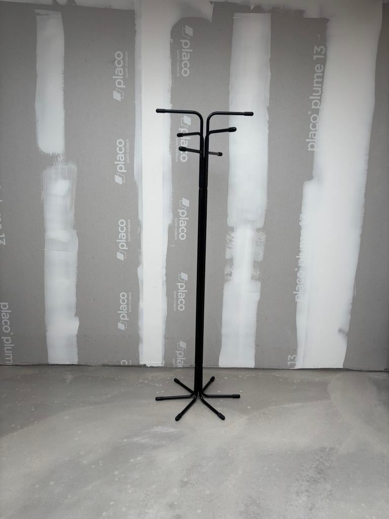 Ikea Vintage kapstok, Ophalen