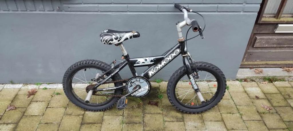 stuntfiets prijs 30 euro, Fietsen en Brommers, Fietsen | Crossfietsen en BMX, Ophalen, Gebruikt