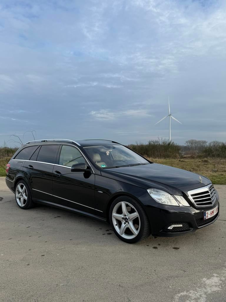 Mercedes E250 cdi, Auto's, Mercedes-Benz, Particulier, Te koop, Handgeschakeld, Trekhaak