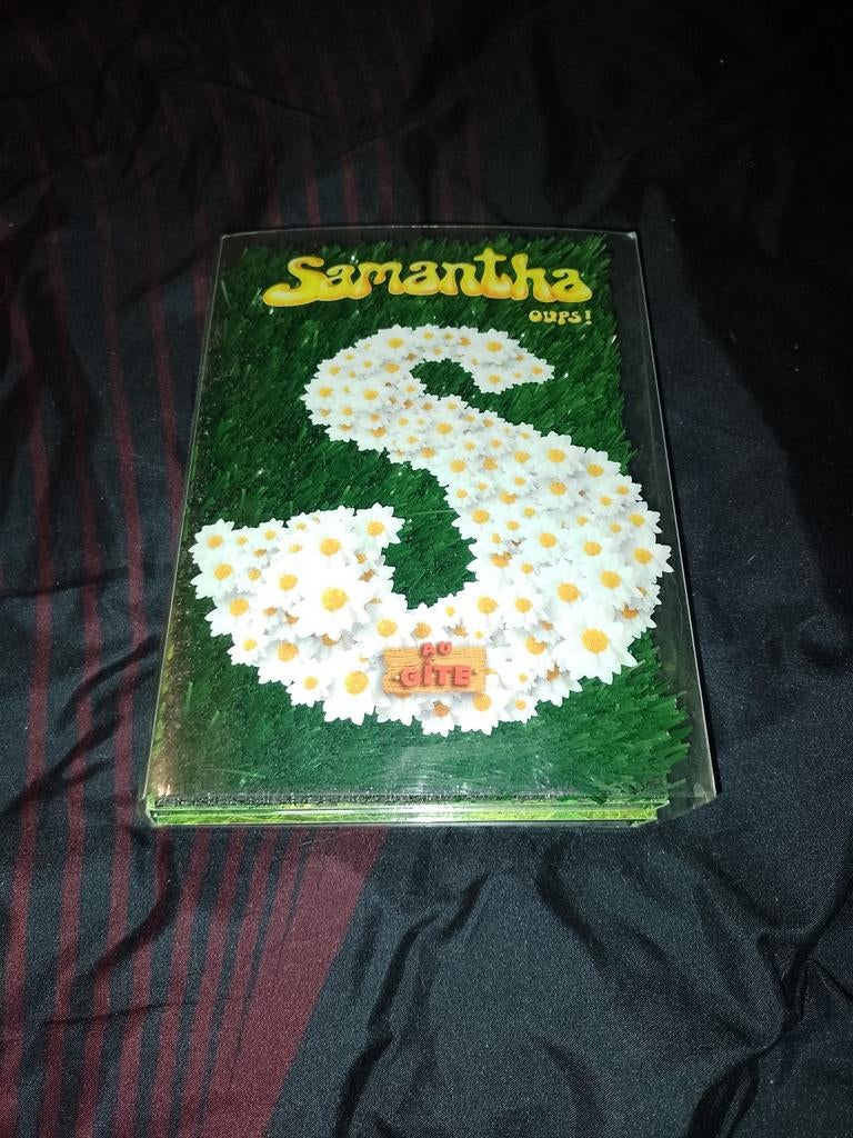 Te koop in een dvd-box de complete Samantha Oops the cottage, Vanaf 9 jaar, Ophalen of Verzenden, Zo goed als nieuw, Tv-programma of Sketches