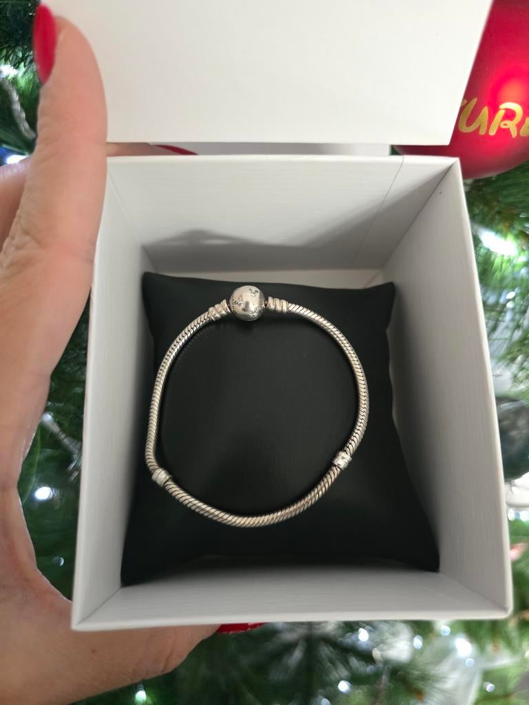 Bracelet Pandora Disney, Handtassen en Accessoires, Bedels, Ophalen, Zo goed als nieuw, Parel, Pandora