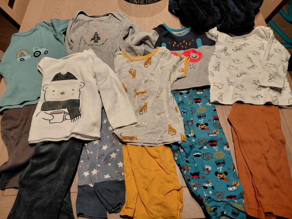 Pakket pyjama's maat 86-92, Enlèvement, Utilisé, Garçon, Vêtements de nuit ou Sous-vêtements