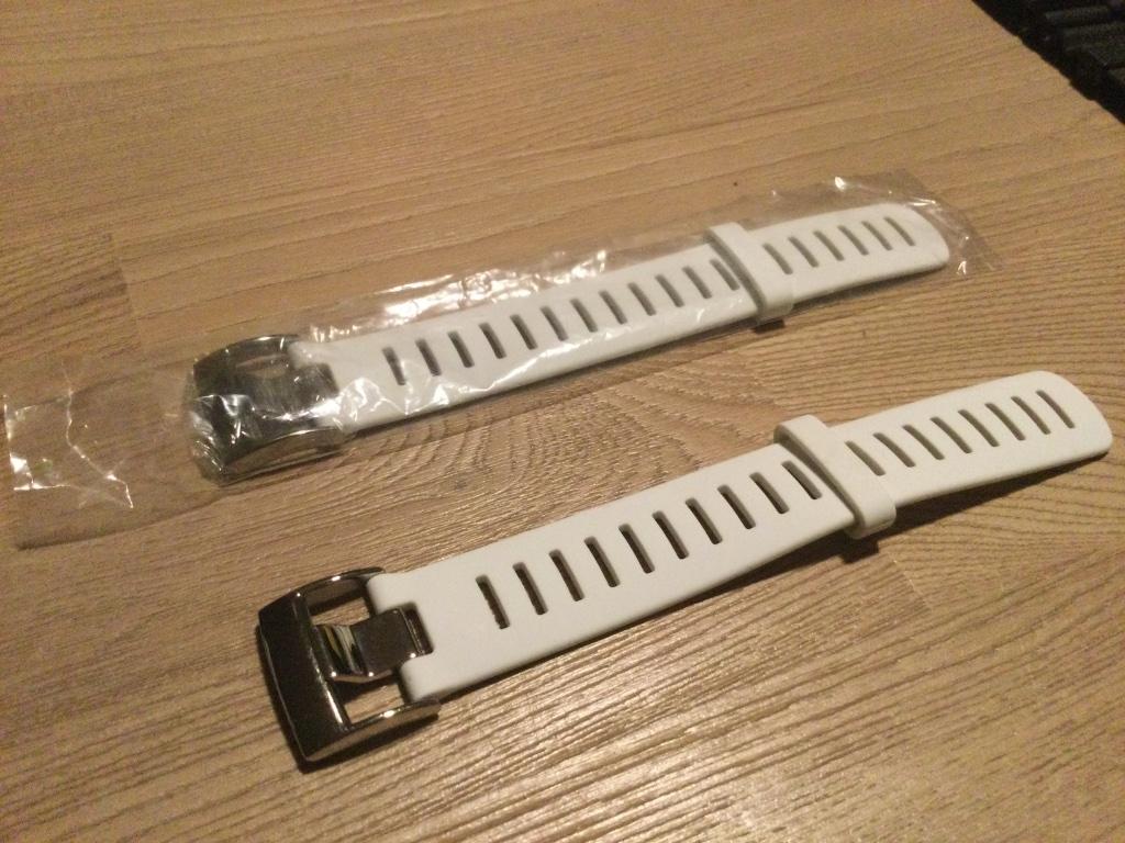 Suunto extension strap D4i Novo White aan 9€ - Ecocheques, Ophalen of Verzenden, Nieuw, Duikcomputer