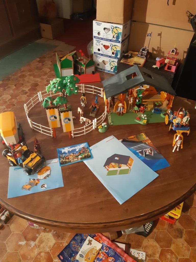 Playmobil Ecurie - Poney club + Van + Attelage 89€, Enfants & Bébés, Jouets | Playmobil, Comme neuf, Ensemble complet, Enlèvement