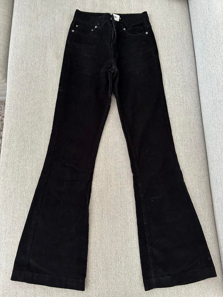 Zwarte velours flared broek America today mt 25, Enlèvement ou Envoi, America today, Noir, Comme neuf