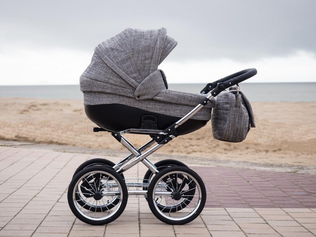 Klassieke / retro buggy van het Belgische merk P'tit chou, Enfants & Bébés, Enlèvement, Poussette