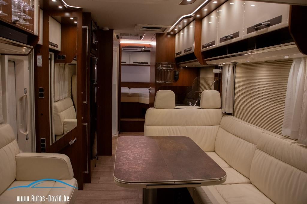 Morelo Loft 86 LBXT 3.0d Iveco Aut. 5 Slaappl. Mobilhome, Buscamper of Camperbus, Bedrijf, Diesel, Luifel