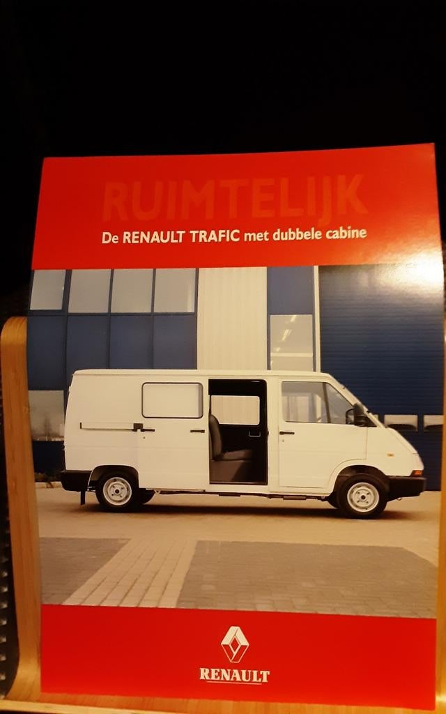 Renault traffic brochure, Ophalen of Verzenden, Renault