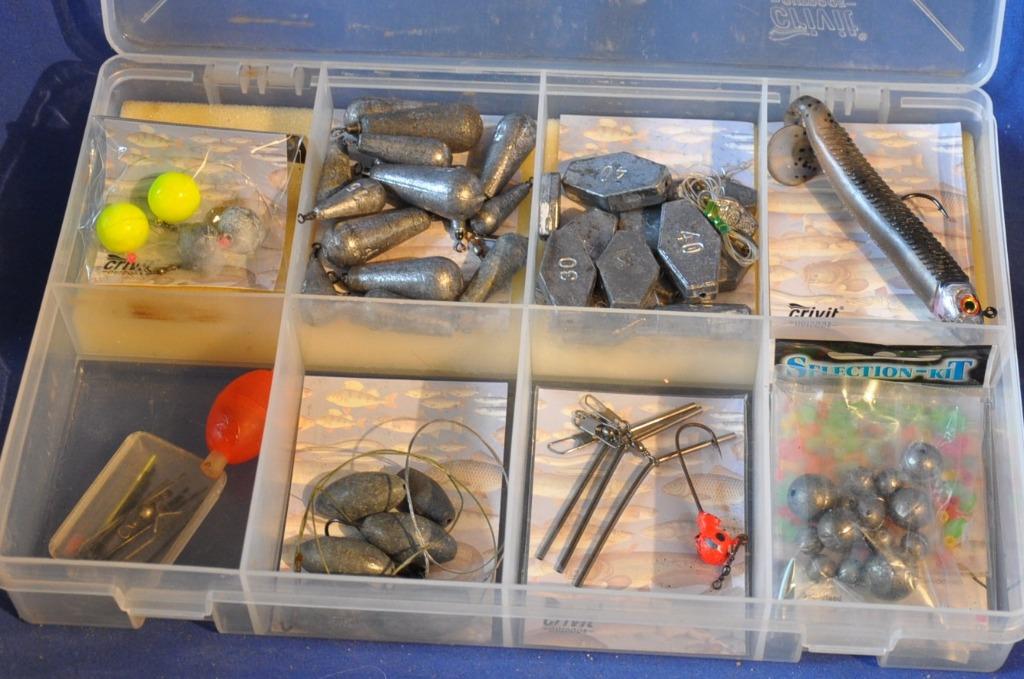 ensemble de plomb divers pour la peche avec rangement, Enlèvement ou Envoi, Comme neuf, Flotteur ou Plomb