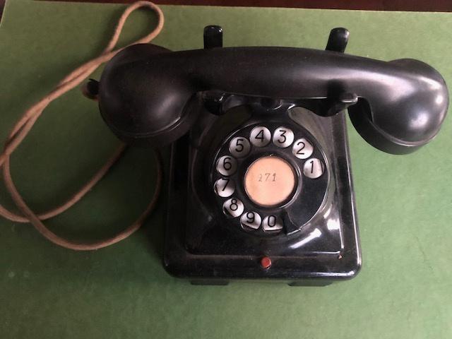 oude telefoon, Telecommunicatie, Vaste telefoons | Niet Draadloos, Ophalen of Verzenden, Gebruikt, Bakeliet