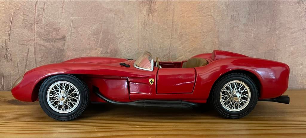Ferrari 250 Testa Rossa - 1:18 - 1958, Enlèvement ou Envoi