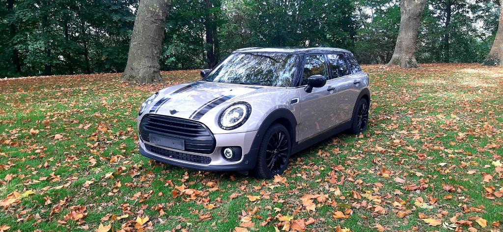 Mini Cooper Clubman 1.5i Turbo Automaat uit 2022, Auto's, Leder, Particulier, USB, 1499 cc