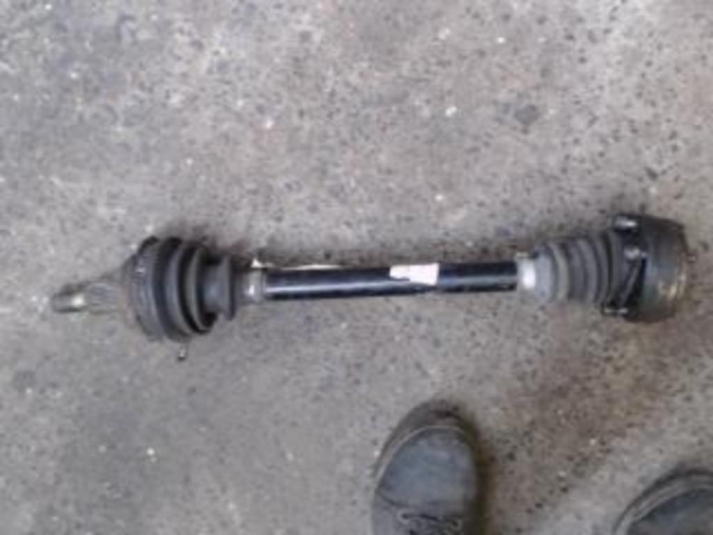 Cardan gauche VW Polo 4 1.9SDi 50kw 1998-2005 LP/13609, Ophalen, Gebruikt