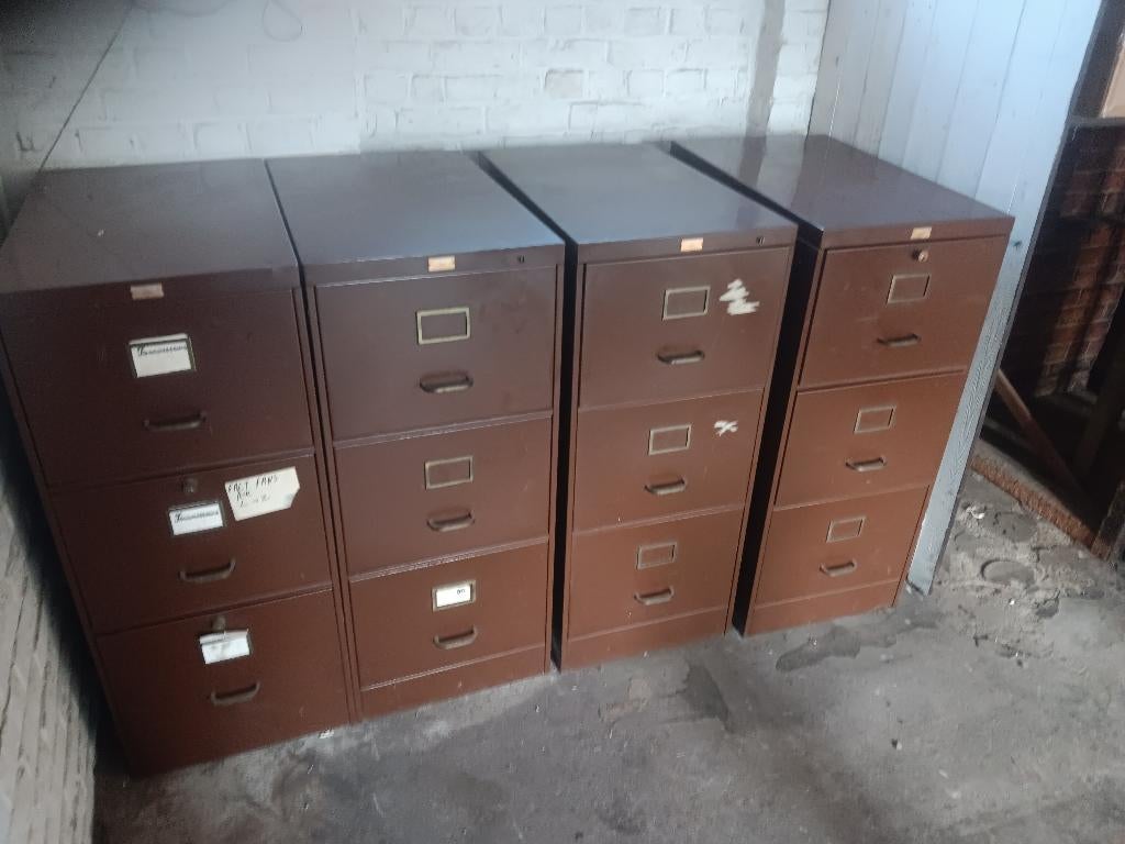 meubles metaliques, Enlèvement