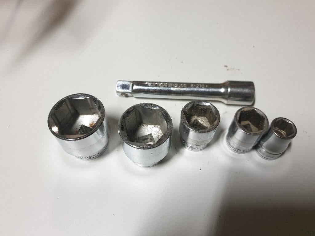 Outils Facom, Enlèvement