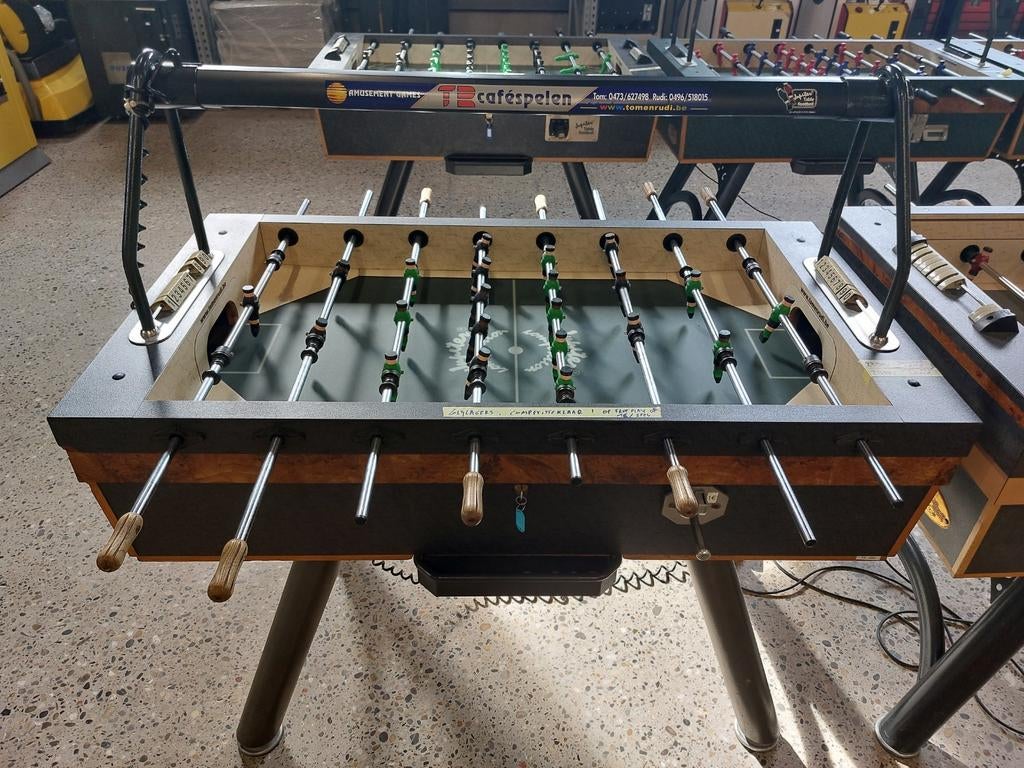 Babyfoot / baby-foot / kicker Jupiter Goldstar, Enlèvement, Comme neuf