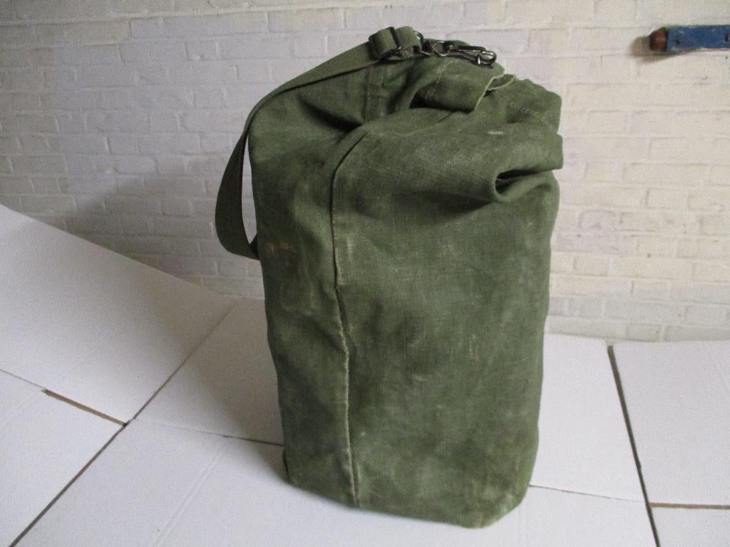 ABL- Ktbag, sac pour masque à gaz et trousse médicale, Collections, Objets militaires | Général, Enlèvement ou Envoi, Armée de terre