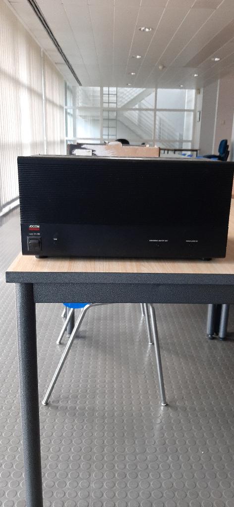 Adcom GFA-565 Monoblock versterker (4), Ophalen, Zo goed als nieuw, Overige merken