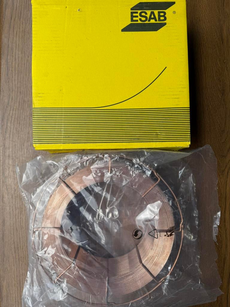 ESAB lasdraad 1,2mm, Bricolage & Construction, Outillage | Soudeuses, Enlèvement, Comme neuf