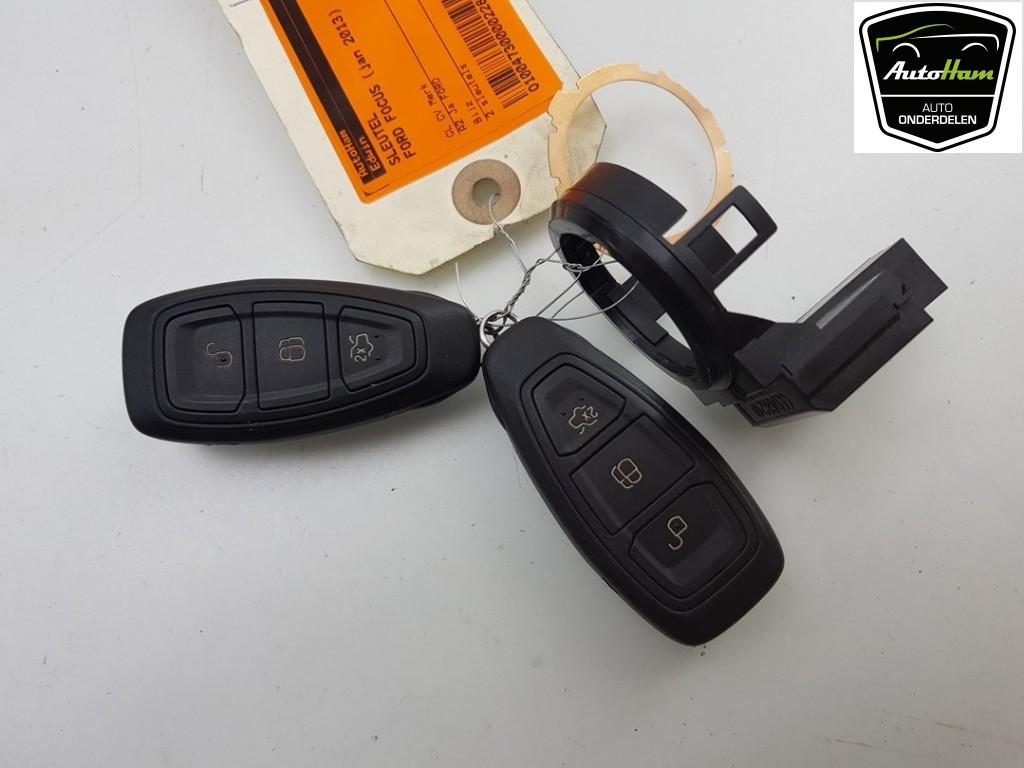 SLEUTEL Ford Focus 3 (07-2010/02-2020), Auto-onderdelen, Gebruikt, Ford