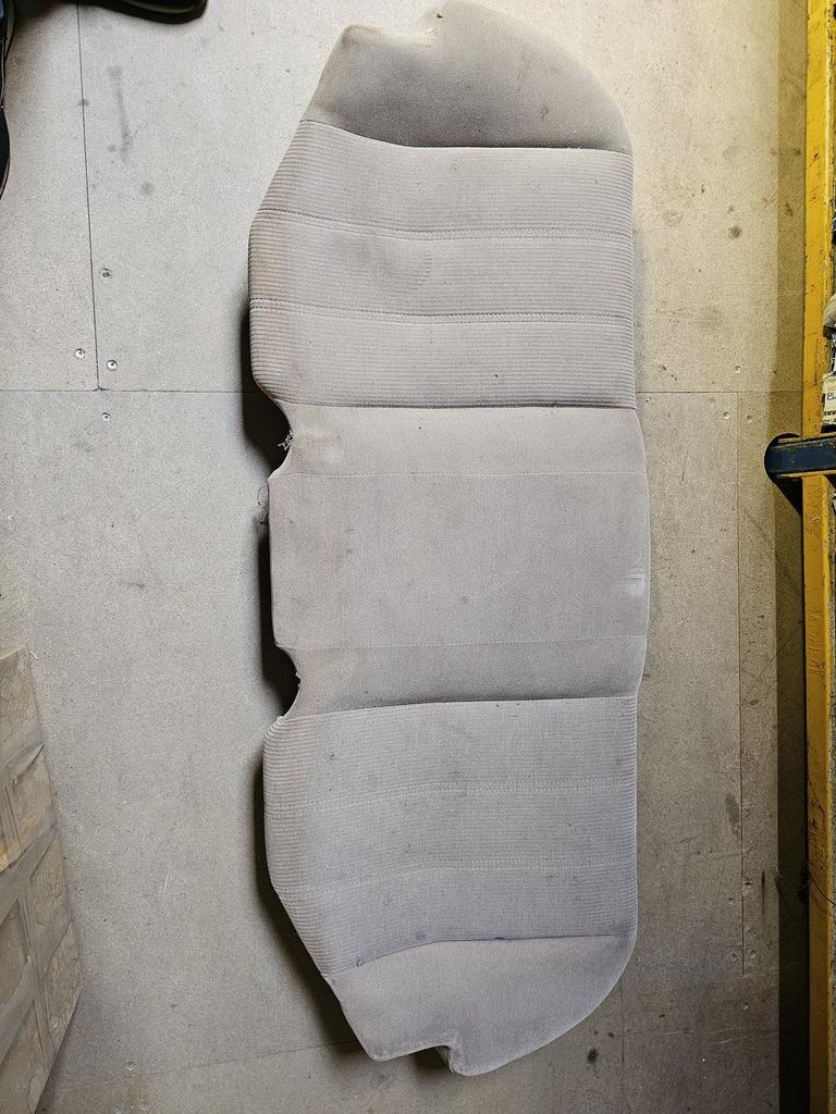 Achterbank beige BMW E34 1989, Auto-onderdelen, Interieur en Bekleding, Gebruikt, Ophalen of Verzenden