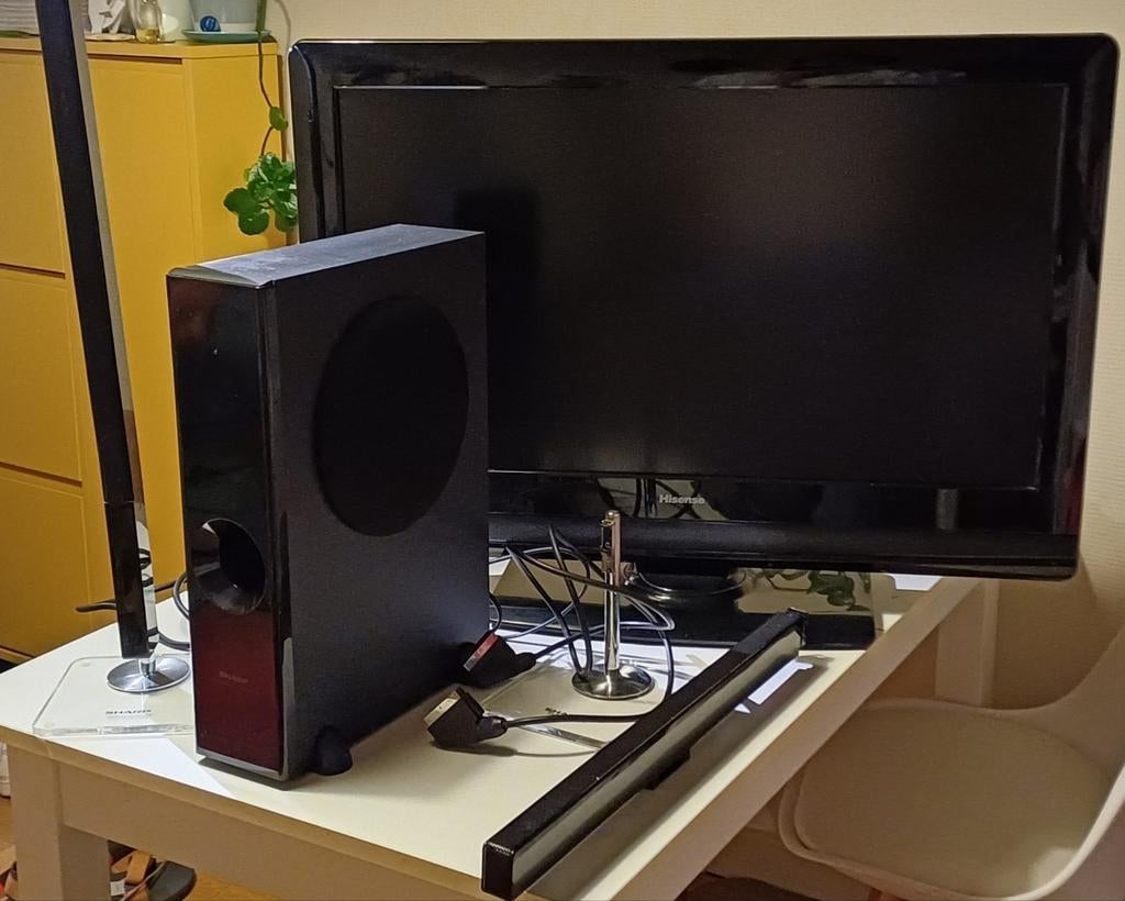 Tv 'Hisense' en soundbar: home theater system HT- SL 70, Audio, Tv en Foto, Home Cinema-sets, Ophalen, Soundbar