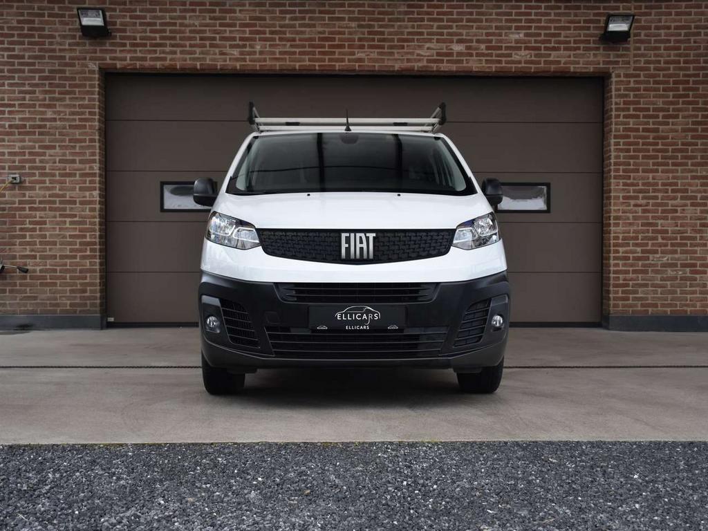 Fiat Scudo 1.5 BlueHDI L2 3 ZIT / CARPLAY / CAMERA / DAB, Auto's, Bestelwagens en Lichte vracht, Voorwielaandrijving, Zwart, 0 kg