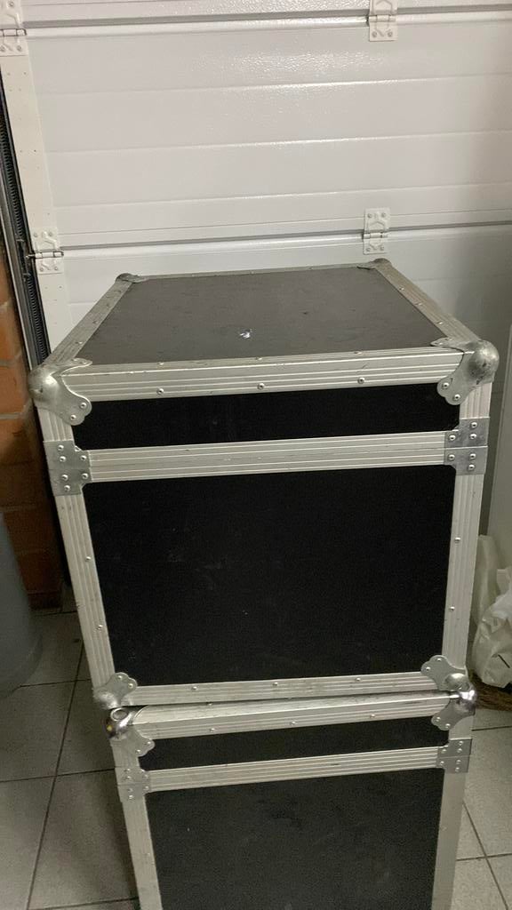 Dj flight case, Muziek en Instrumenten, Behuizingen en Koffers, Ophalen, Gebruikt