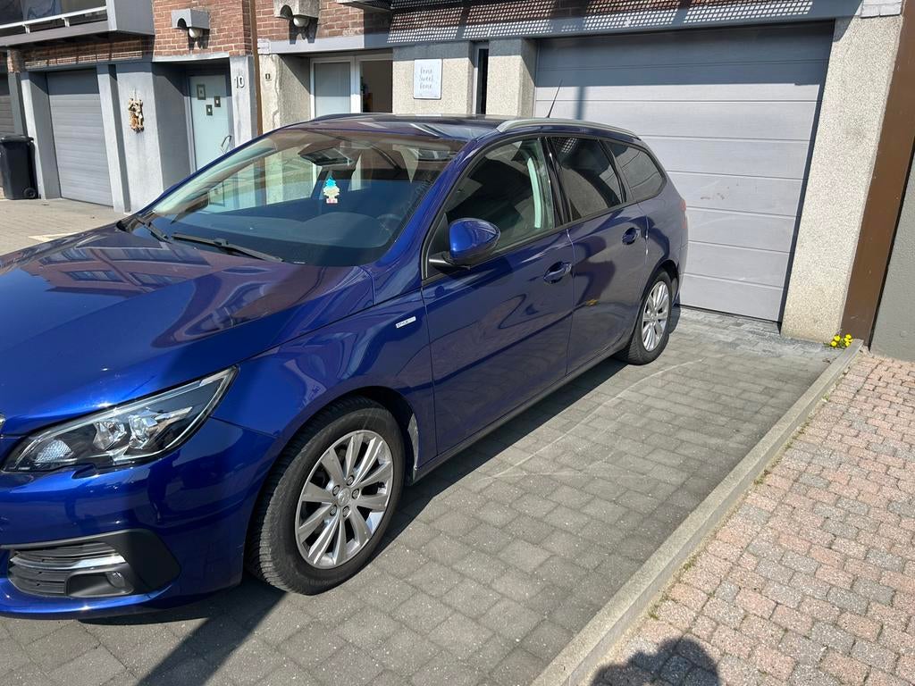 Peugeot 308 1.2 benzine 2018 eerste eigenaar met 100000 km, Autos, Particulier, Essence, Achat