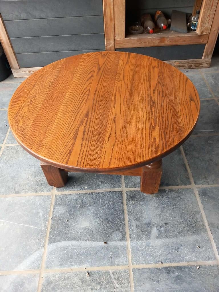 RONDE MASSIEF EIKEN SALONTAFEL, Huis en Inrichting, Ophalen, Gebruikt, Rond, Eikenhout