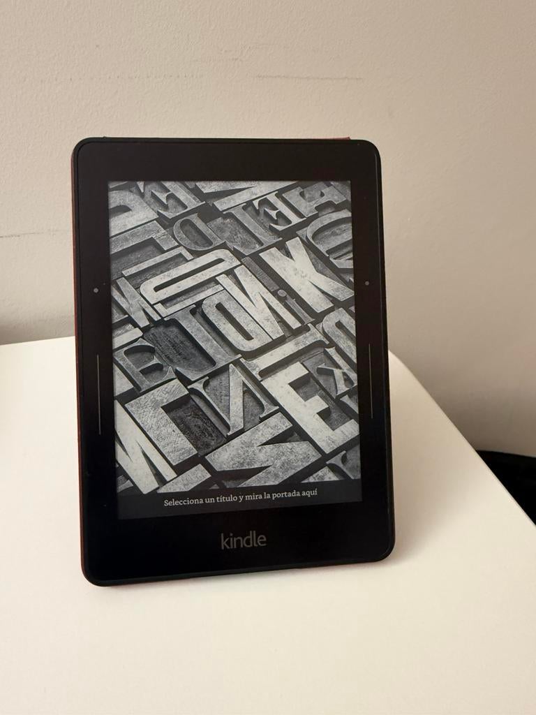 Kindle Voyage – Modèle premium Amazon – État impeccable, Informatique & Logiciels, E-readers, Comme neuf, Enlèvement, 6 pouces ou moins