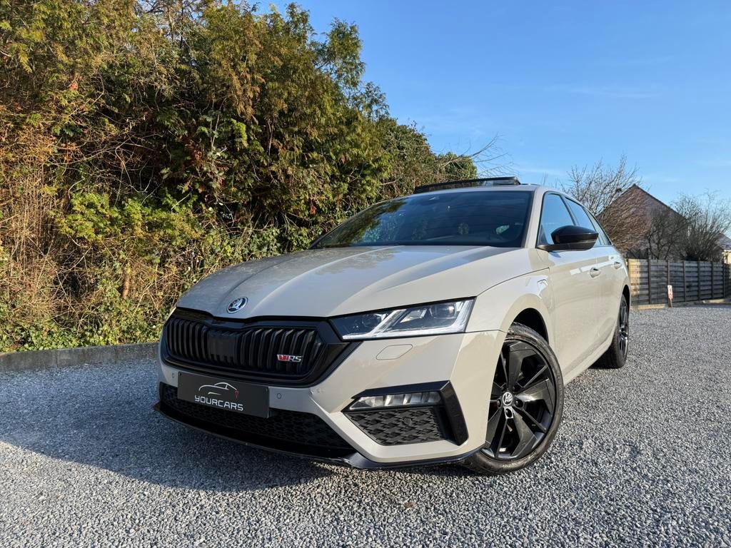 Skoda Octavia RS PHEV 1.4 TSI RS DSG * FULL OPTIONS, Autos, Achat, Entreprise, 34 g/km, Noir