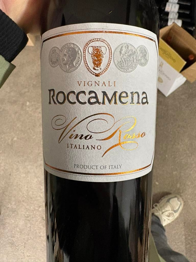 Roccamena Vino Rosso 2022 6fl 30€, Verzamelen, Wijnen, Ophalen, Zo goed als nieuw, Rode wijn