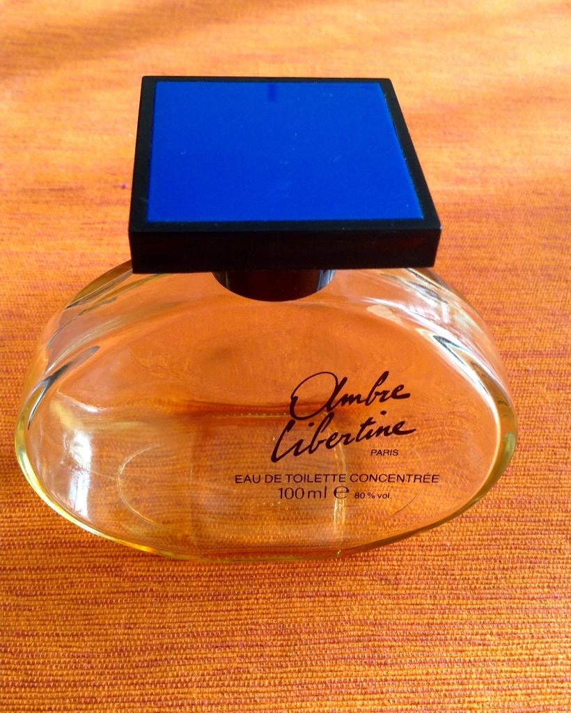 Flacon vide Ambre Libertine Eau de Toilette Vintage, Enlèvement ou Envoi, Utilisé, Bouteille de parfum