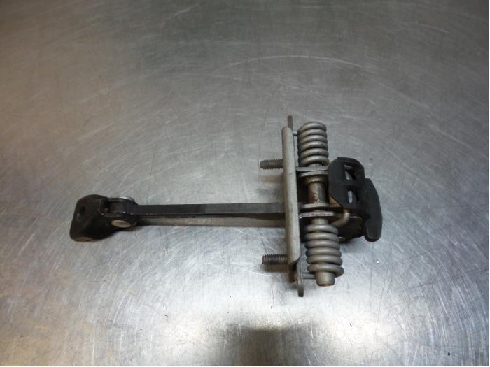 Butée 4portes avant droite d'un Citroen C3 (C3 09-), Autos : Pièces & Accessoires, -, 3 mois de garantie, Utilisé, -