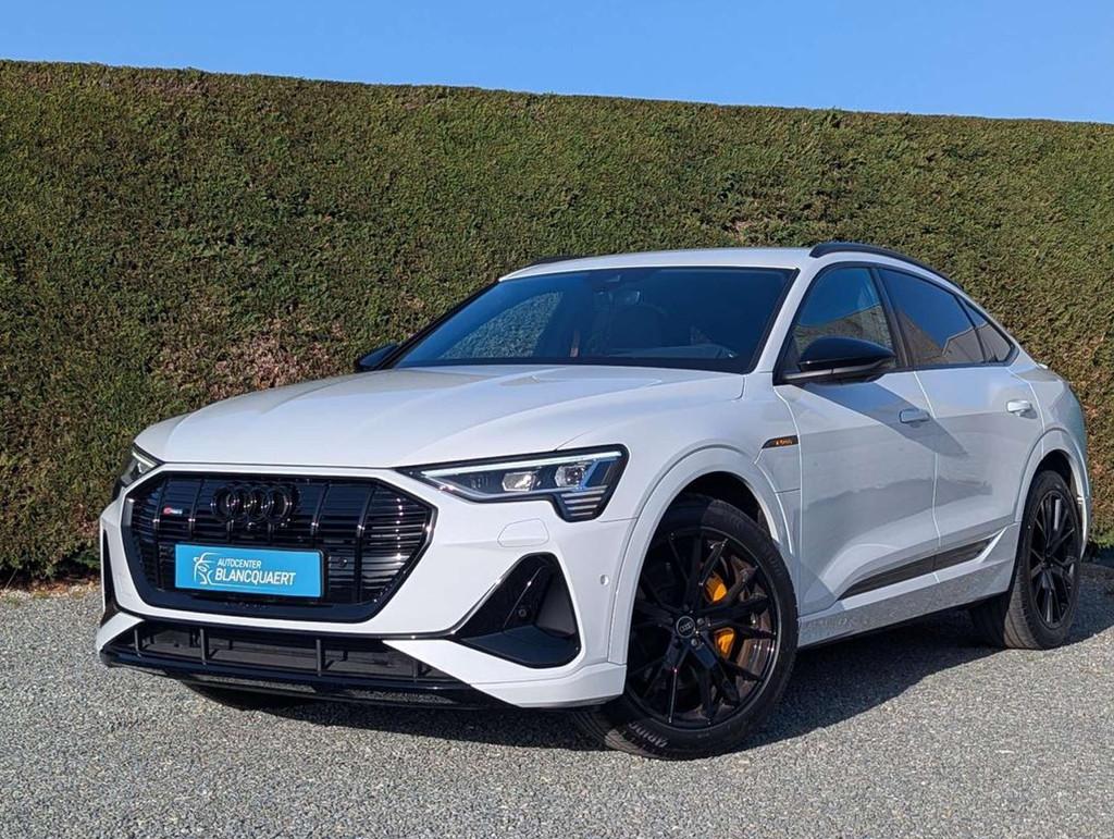 Audi Q8 e-tron (Q8)e-tron - black edition - 2x s-line-side a, Auto's, Audi, Automaat, 230 kW, Gebruikt, Zwart