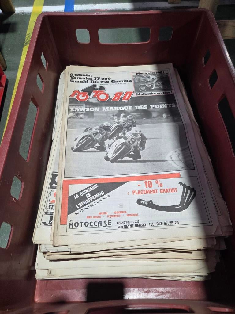 Lot + 60 magazines vintage moto80 1983 1984, Boeken, Ophalen of Verzenden