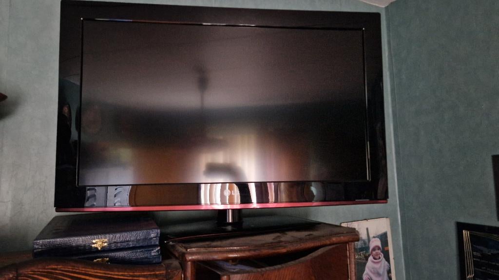 Flatscreen TV - LG32', Audio, Tv en Foto, Ophalen, Gebruikt, 60 tot 80 cm, LG