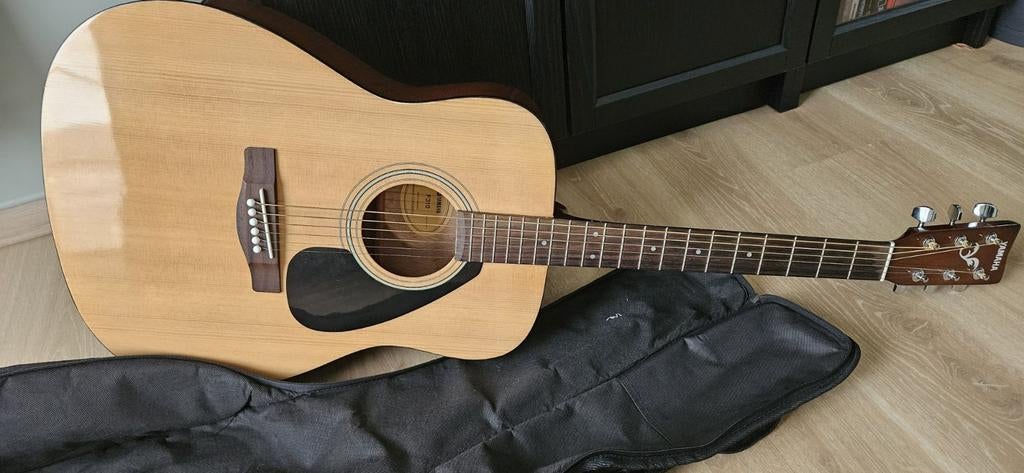 Akoestische folk gitaar Yamaha, Muziek en Instrumenten, Ophalen