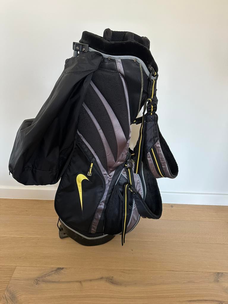 Nike Sasquatch golftas, Sport en Fitness, Golf, Ophalen, Gebruikt
