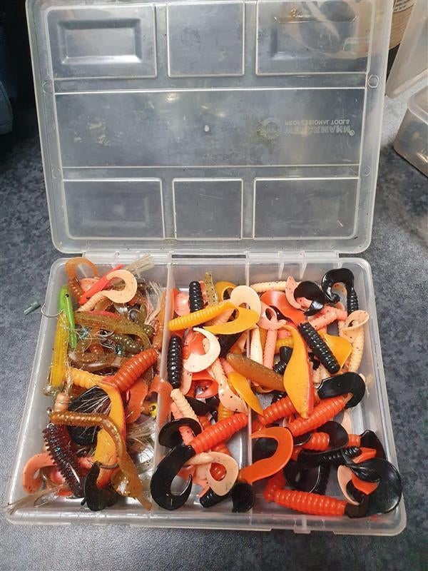 Nieuwe 50 - 60 shads vissen algemeen, Watersport en Boten, Hengelsport | Algemeen, Ophalen of Verzenden, Zo goed als nieuw, Kunstaas