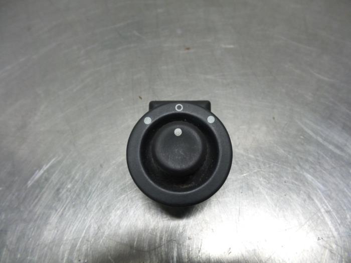 Commutateur rétroviseur d'un Renault Megane (Megane 2 02-), Autos : Pièces & Accessoires, Renault, -, Utilisé, -