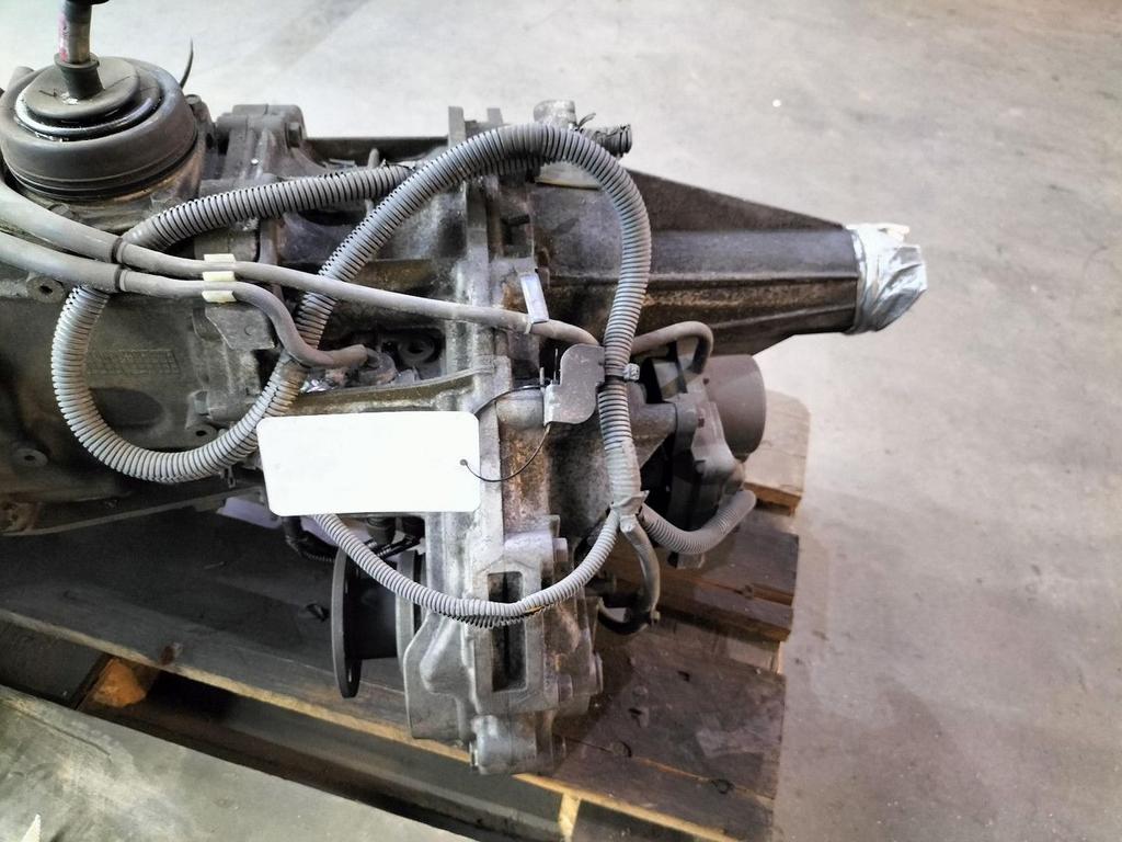 NISSAN NAVARA KING CAB TUSSENBAK 2011, Enlèvement ou Envoi, Utilisé, Stiba membre