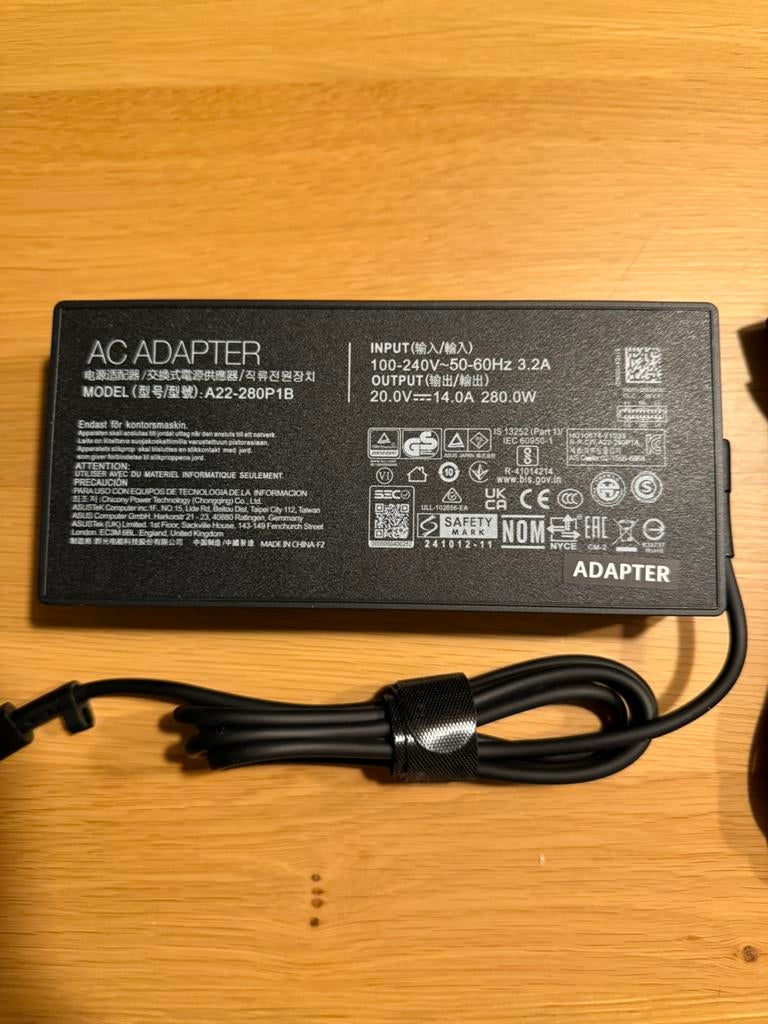 Chargeur rectangulaire Asus, Informatique & Logiciels, Chargeurs d'ordinateur portable, Enlèvement ou Envoi, Neuf