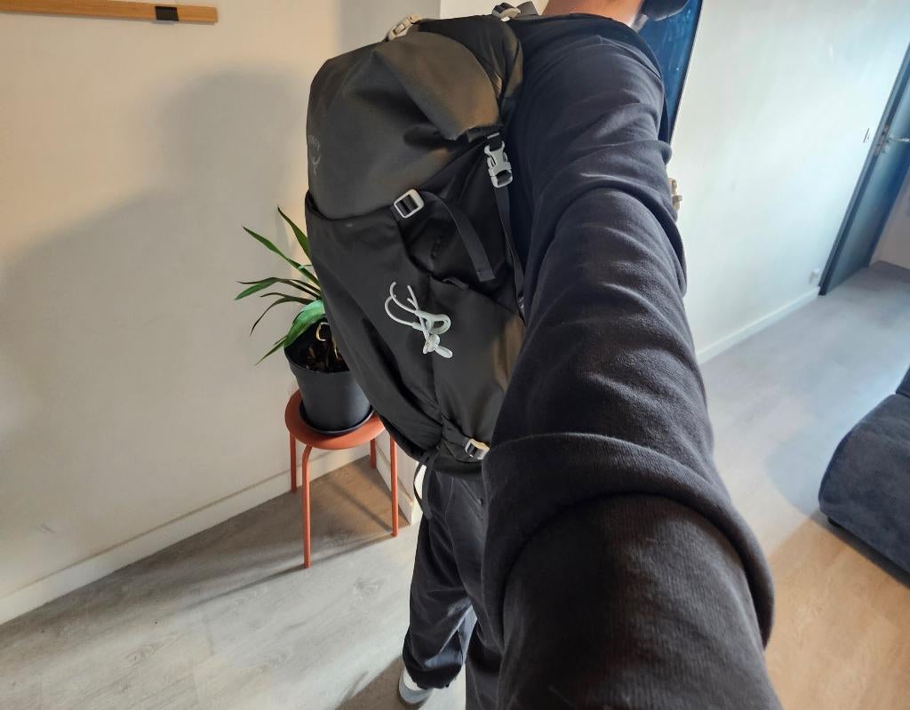 Osprey Downburst 26 Rugzak Backpack, Ophalen, Zo goed als nieuw, Rugzak