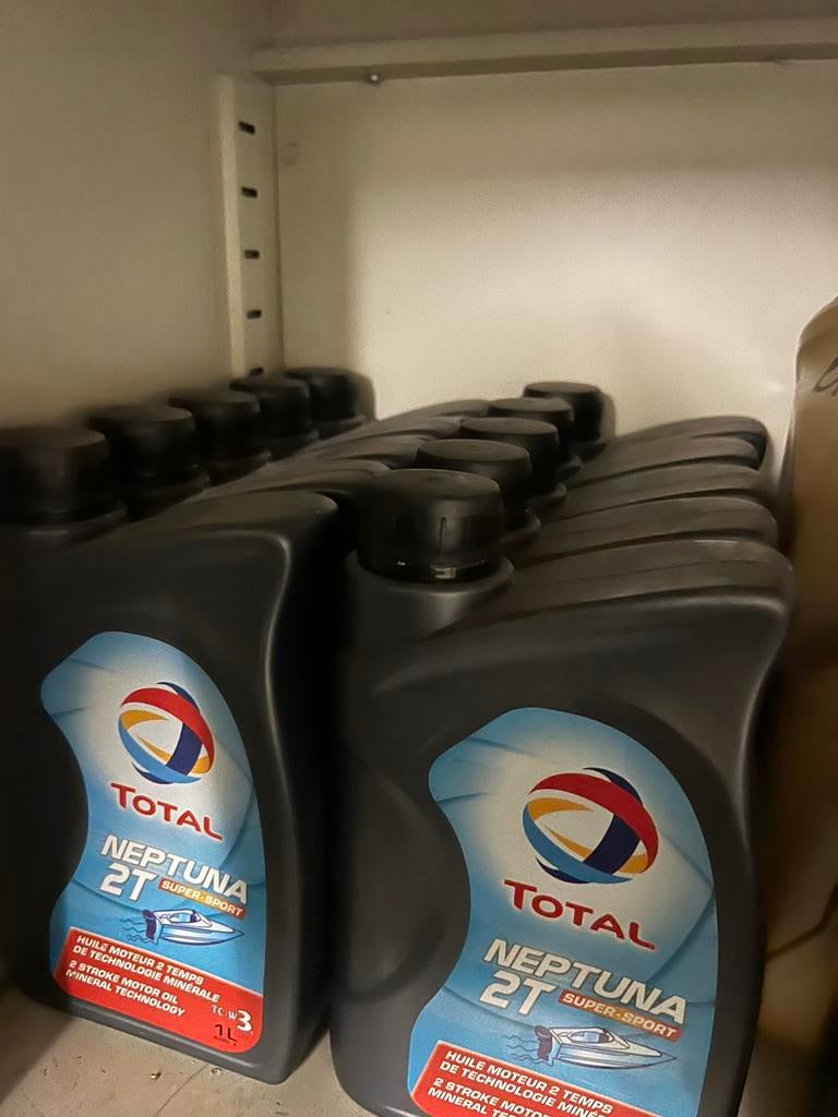 A vendre huile 2t, Enlèvement