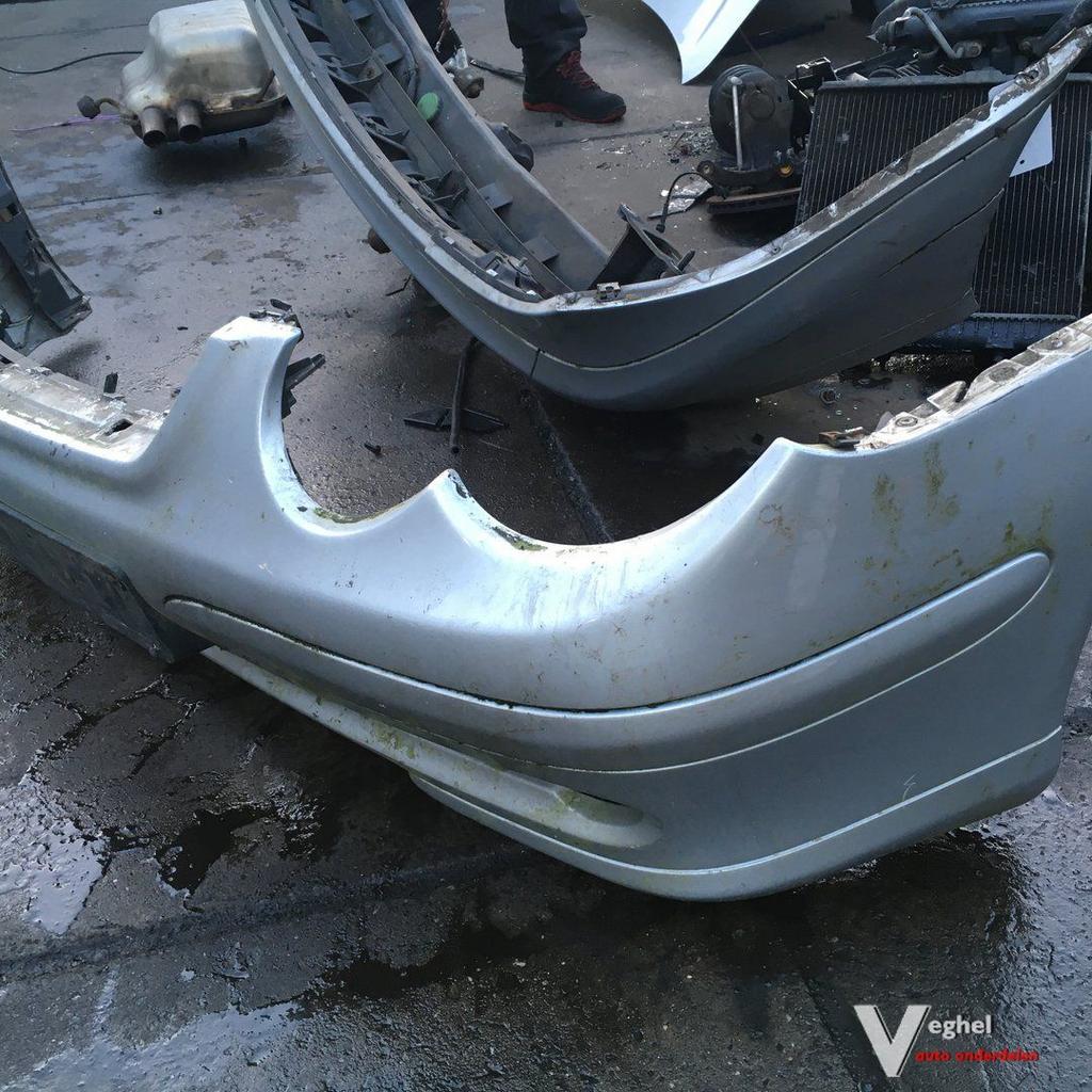 Mercedes C Klasse Sport Coupe 2001  Voorbumper, -, Enlèvement, Utilisé, -