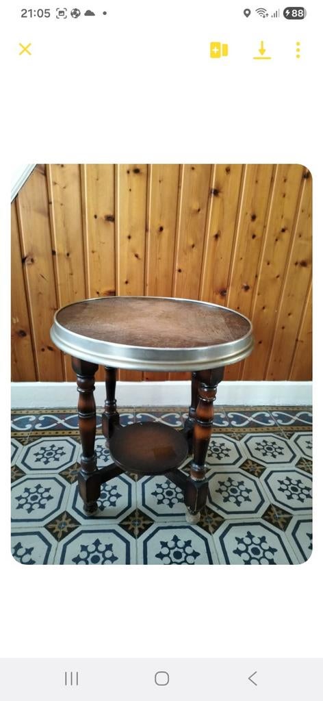 Petite table ronde, Maison & Meubles, Enlèvement
